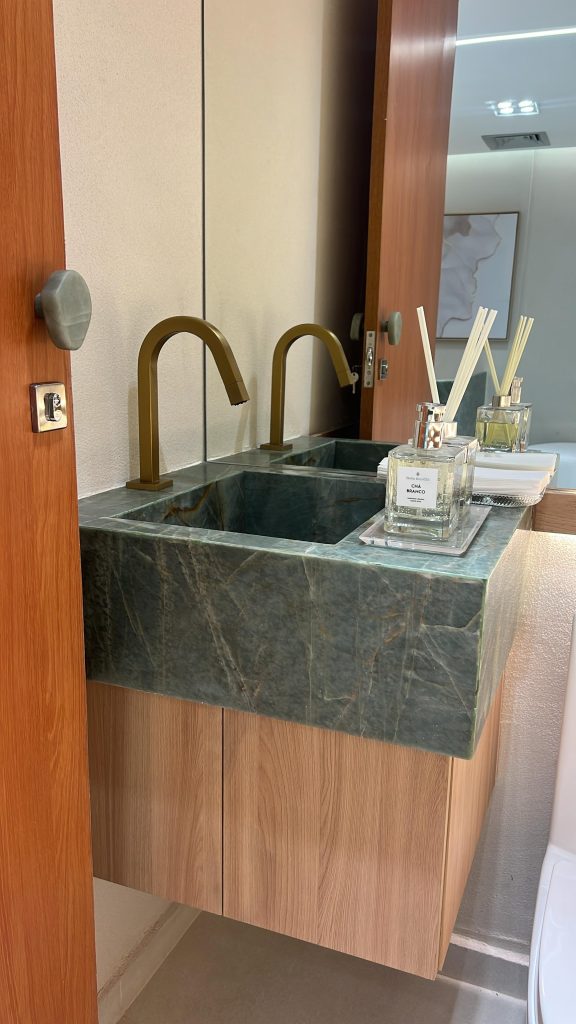 Verzu é premiada na Marmomac 2025 com o Best Communicator Award